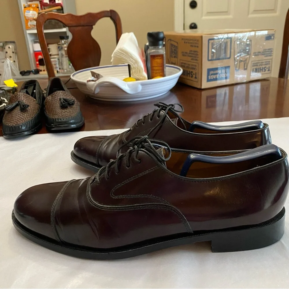 Cole Haan‎ Men’s Rich Chocolate Classic Modern Cap Oxford Lace Up Dress Shoe 9.5